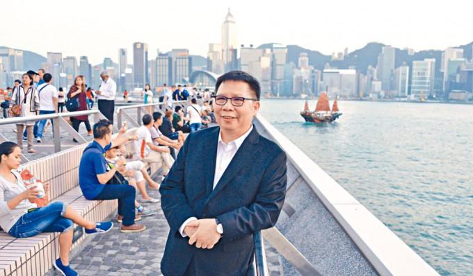 旅遊業議會前主席胡兆英涉合謀定價，所經營的錦倫旅運被罰四百一十七萬元。　