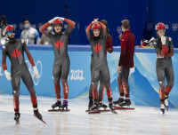 【北京冬奥】短速混合接力推挤对手  加拿大被DQ无缘奖牌
