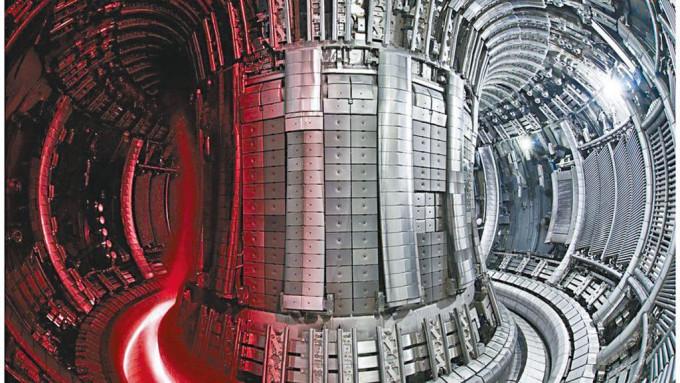 歐洲聯合環狀反應堆部分結構。