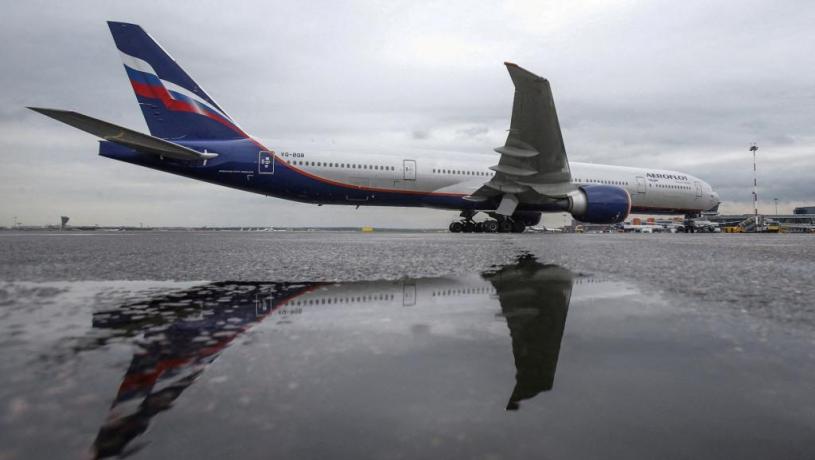 俄烏局勢｜美下令約100架與俄有關飛機停飛 阿伯拉莫域名下飛機受影響
