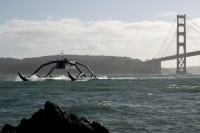 模块化百呎蜘蛛双体船   能屈能伸俨如海上霸王