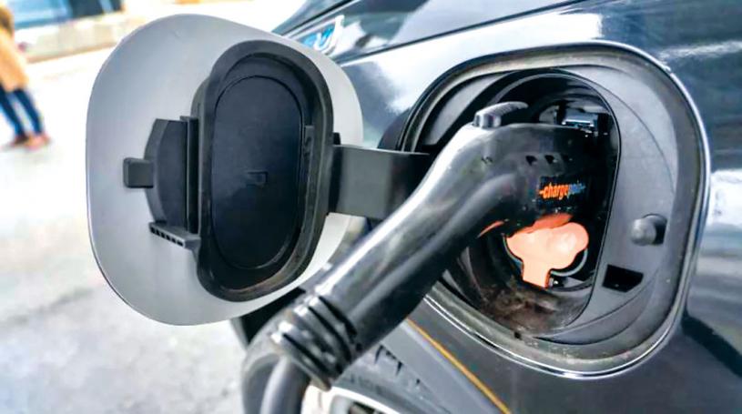 ■油價飆升，電動汽車漸漸吸引買家的注意。CBC
