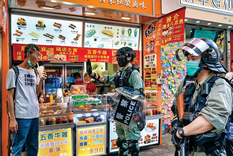 ■國安法的推出，令香港人議論紛紛。 加通社資料圖片