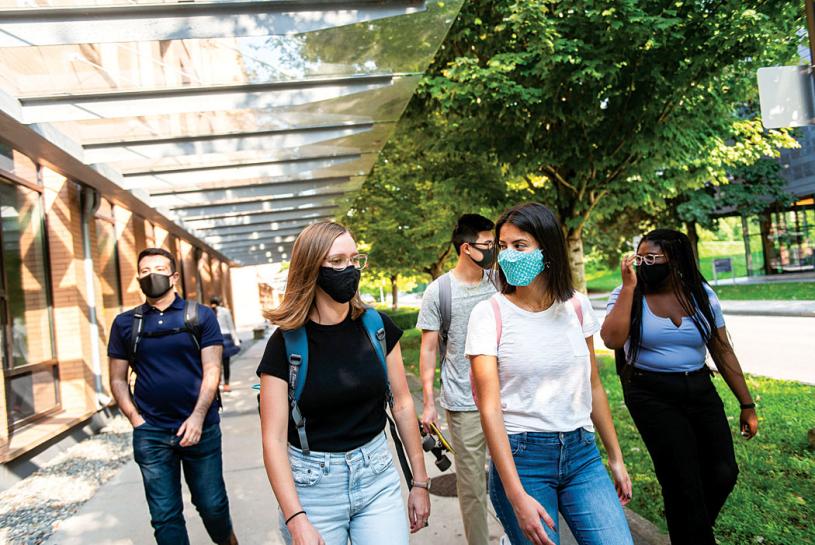 ■卑大温哥华校园的学生中，28.6%是留学生。  UBC网站