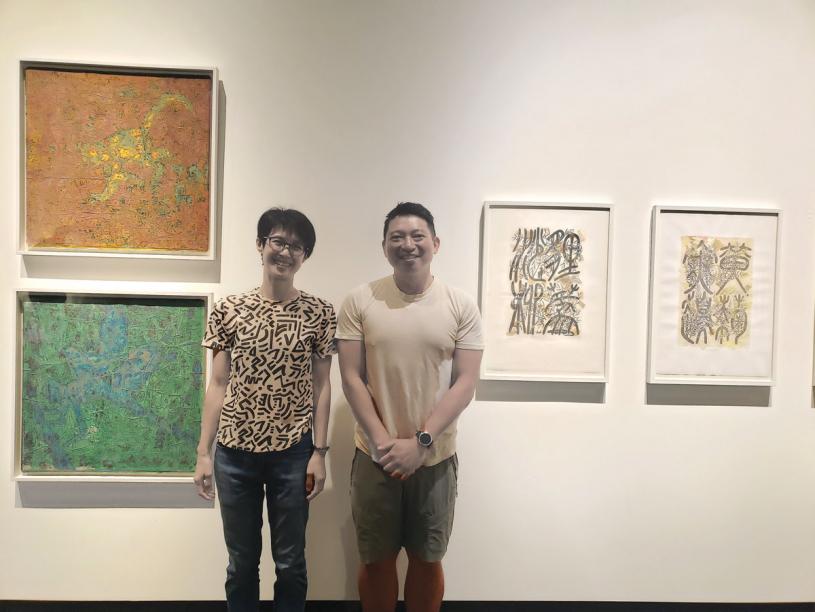 ■王郁雯(左)和阮福辰在溫哥華博物館舉行聯展。 