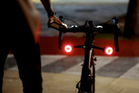 Lumos模組單車燈系統  不同車燈可設不同功能