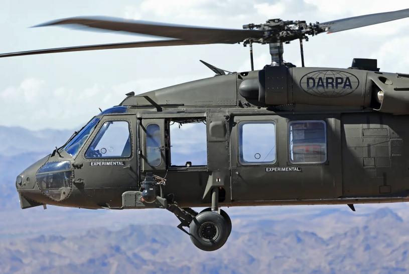 黑鹰直升机用MATRIX科技  无人操作自主执行救援任务
