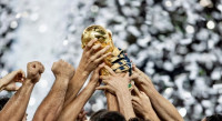 【卡塔尔世杯】 FIFA猪笼入水袋46亿美元    总奖金4.4亿 冠军收4200万
