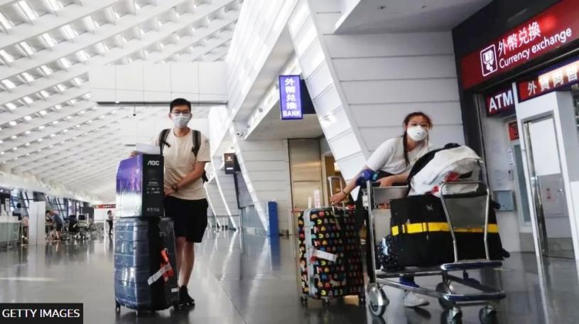 台灣加強對經港澳轉機內地旅客檢疫 1.6起登機須前檢測陰性證明。(資料圖片)
