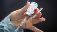現在還要接種新冠疫苗加強劑嗎？