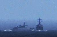 【有片】加美军舰穿越台湾海峡  随舰记者目睹中国军舰险撞美驱逐舰