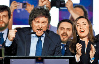 “阿根廷特朗普”总统初选胜出