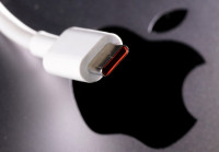 iPhone 15系列统一采USB-C   取代Lightning充电接头