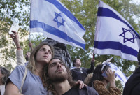 《紐約時報》專文分析：以色列壓倒性軍事報復行動後  猶太人下一里路如何走下去