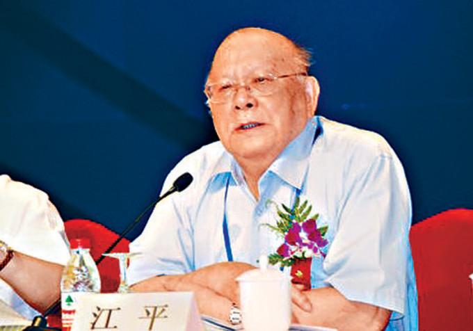 中国政法大学终身教授江平昨日离世。
