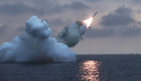 金正恩监督潜射巡航导弹试射   1周内2次发射新型战略导弹