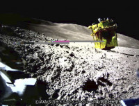 日本月球探测器复活   传回观测资料