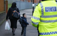 英国未成年人涉枪罪案近月大增 最年轻被捕者年仅11岁