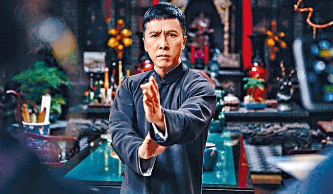 甄子丹落實演出美劇改編而成的新片《功夫》，飾演武術家Kwai Chang Caine。
