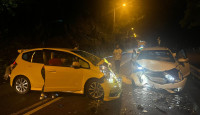 西贡西沙路两车迎头相撞 3人受伤