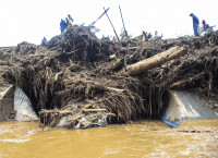 肯亞大壩決堤  至少45死數十人失蹤  逾20萬人受災