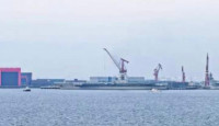 福建舰疑似五一假期首次海试 长江口发布航行警告