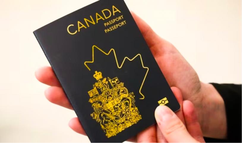 加拿大护照更新采全自动  今后将更快更简便