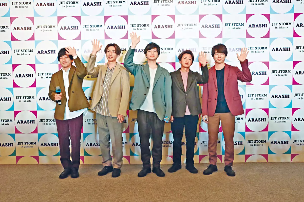 櫻井翔相葉雅紀齊公布婚訊震驚亞洲 櫻井翔相葉雅紀齊公布婚訊震驚亞洲